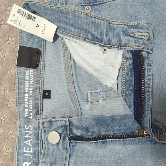 Straight leg cropped jeans - Picture 3 of 5